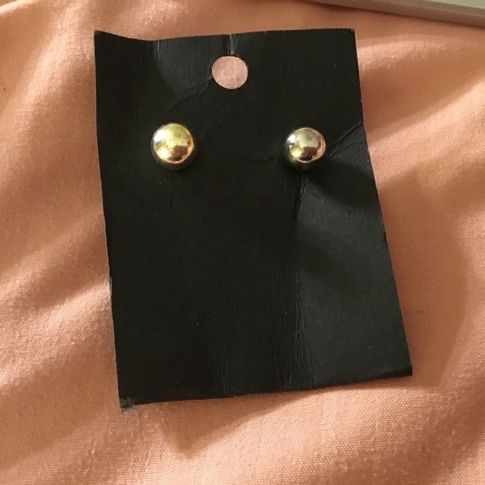 Silvertone Ball Stud Earrings. Approx. 7 mm - Picture 3 of 5